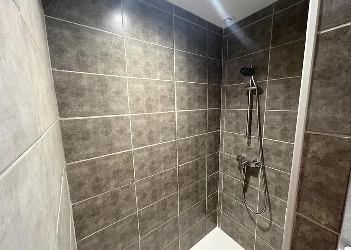 Le Mercoyrol Apartmán Cruas